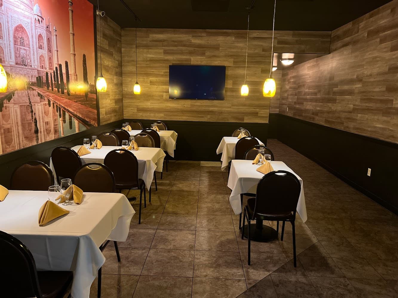Google street view image of Maharaja Indian Cuisine