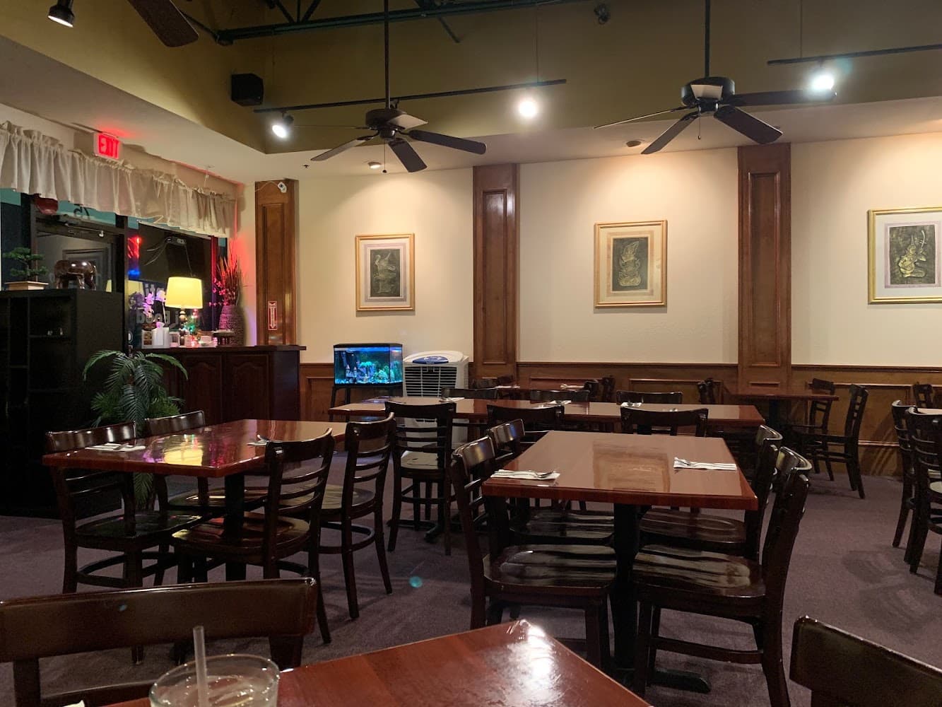 Google street view image of Silver Spoon Restaurant