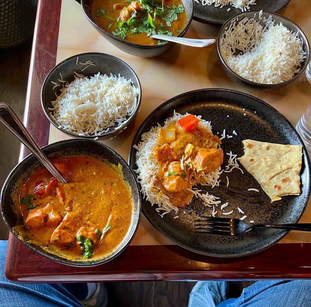 Google street view image of White Tiger Indian Restaurant & Bar
