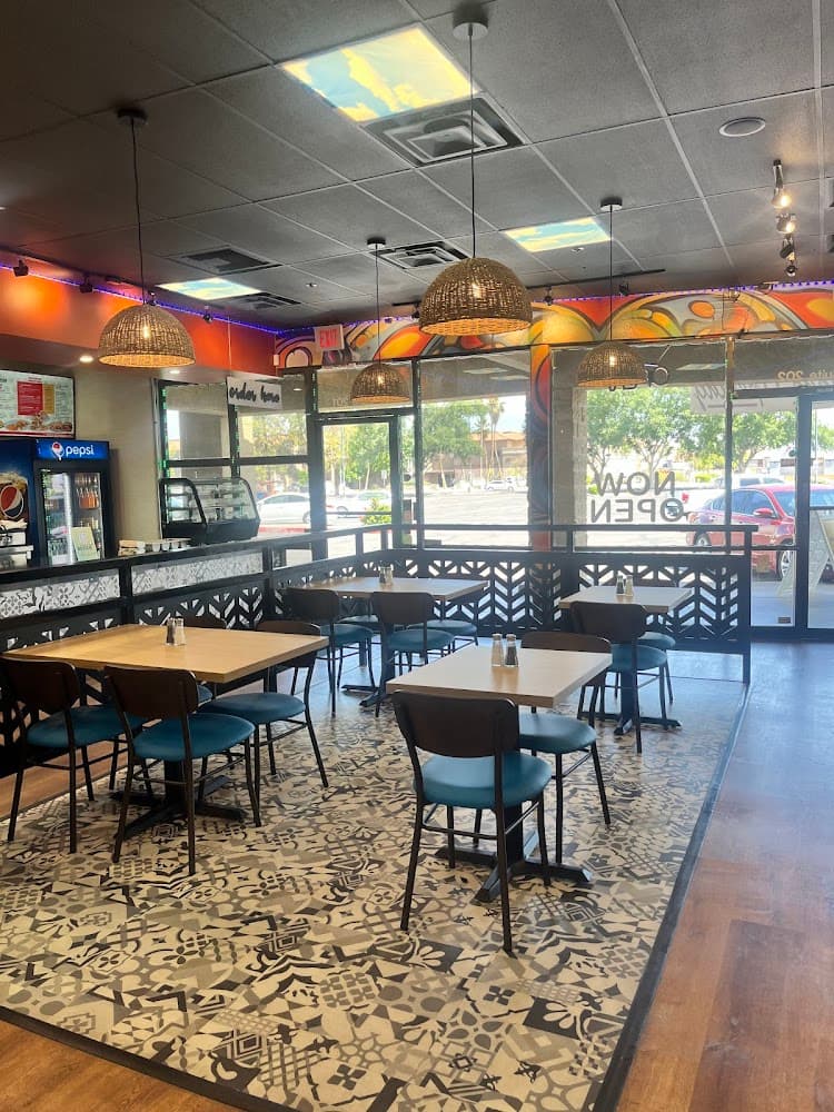 Google street view image of Papa Locos + Jay's Hot Chicken + Indo-Mex