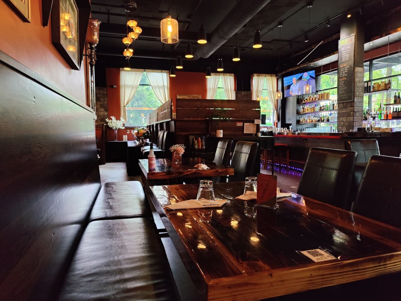 Google street view image of Bay Leaf Bar & Grill