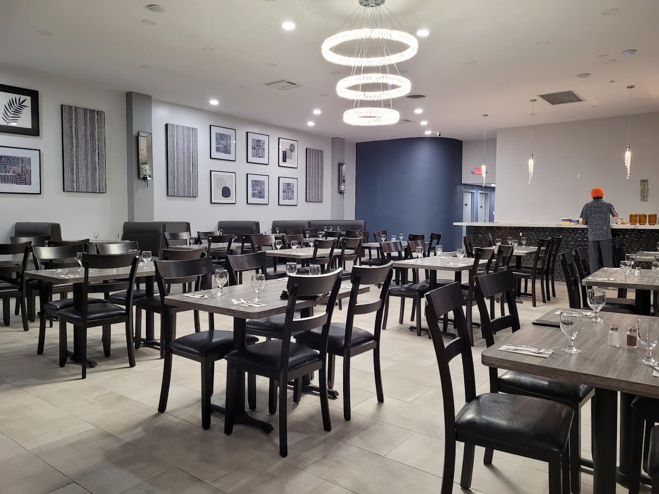 Google street view image of Mantra Indian Cuisine